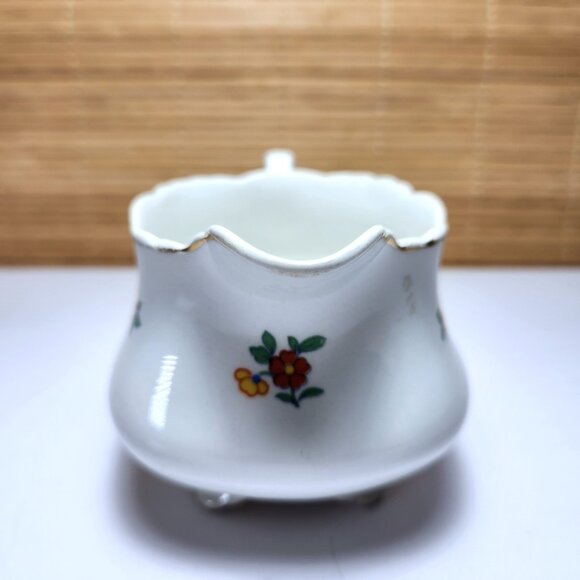 Wedgwood & CO. Footed Creamer Patricia Floral Milk Pitcher Dinnerware - Picture 7 of 10